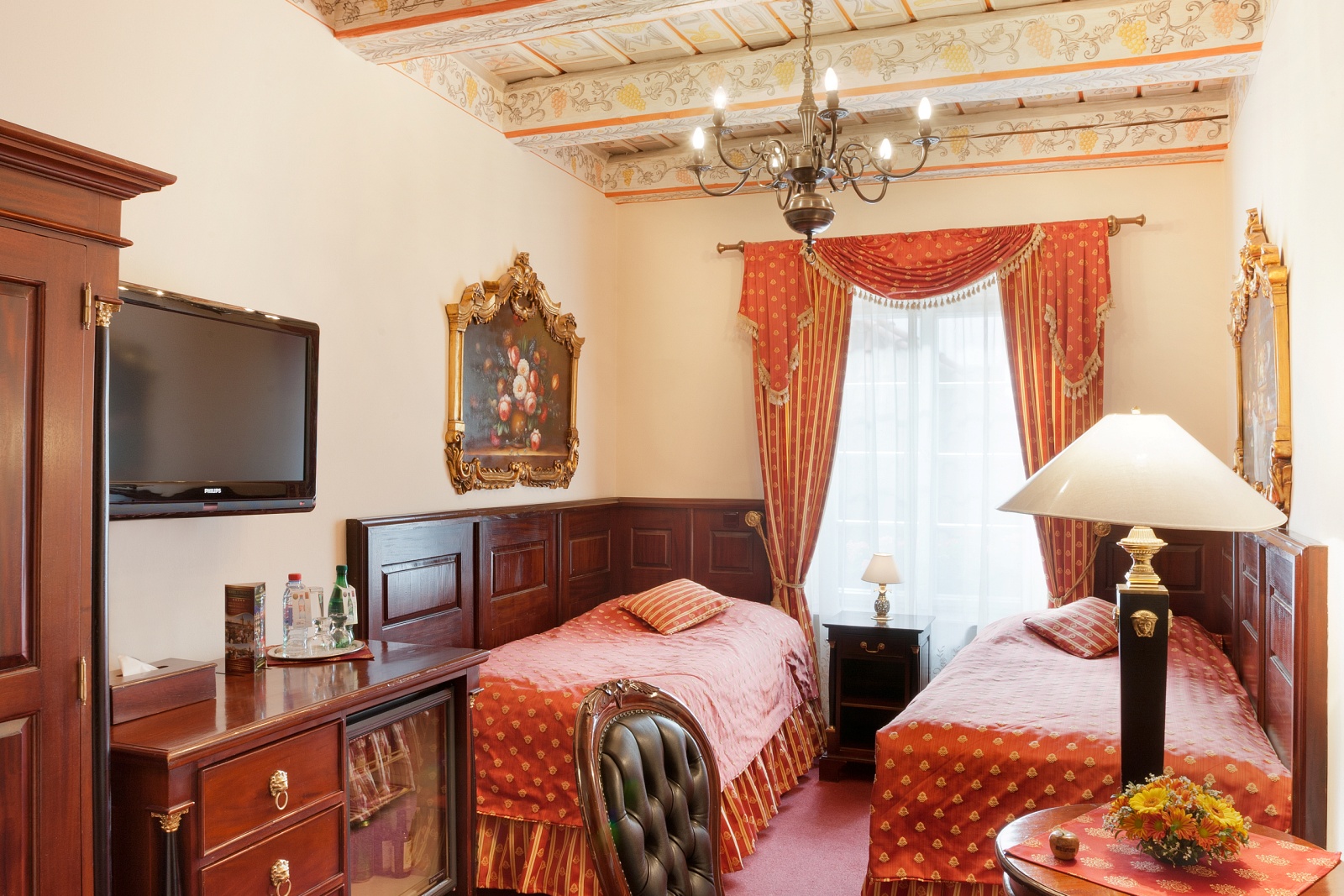 Twin room - Double room with 2 single beds